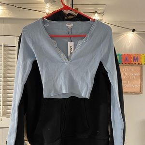 size; S,cropped long sleeve tag still on;garage